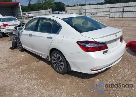 2017 Honda Accord Hybrid Touring z USA, uszkodzony, nr VIN JHMCR6F75HC007142